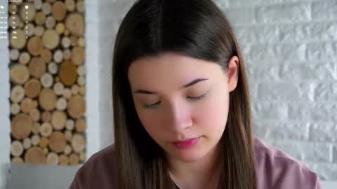 Lucy online show from 17, 12, 2025