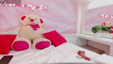 Snapshot of maiia_cute chatting on 3, 2, 2025 Maiia Cute  online show from 3, 2, 2025