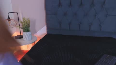 Mailin online show from 9, 4, 2026