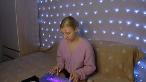 Your kitty online show from 6, 2, 2025