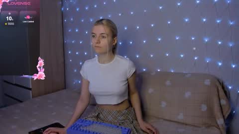 Your kitty online show from 21, 10, 2025