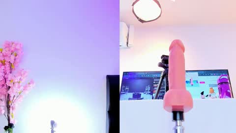 Maily  online show from 8, 2, 2026