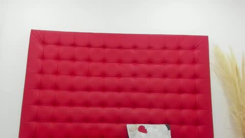 maite_smith69 online show from 16, 2, 2025