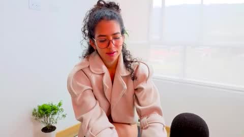   Lauu online show from 27, 3, 2026