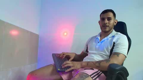 Make online show from 7, 10, 2025