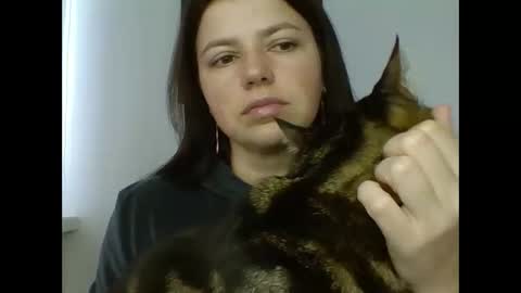 make_mesmile online show from 17, 11, 2025