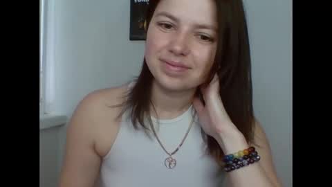 make_mesmile online show from 14, 5, 2026