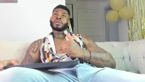 Makonnen online show from 27, 5, 2026