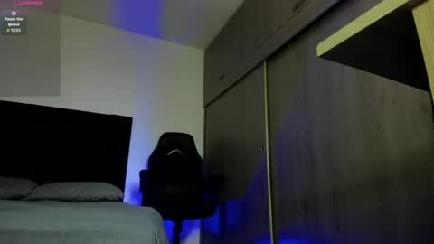 Snapshot of male_pussy chatting on 26, 4, 2026 ADAM online show from 26, 4, 2026
