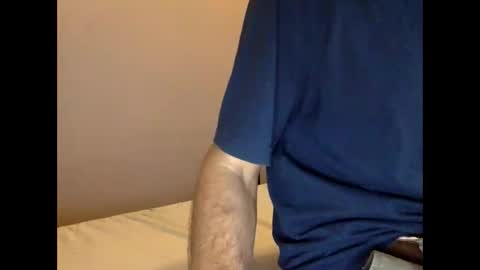 Snapshot of malefrench1 chatting on 8, 10, 2025 malefrench1 online show from 8, 10, 2025