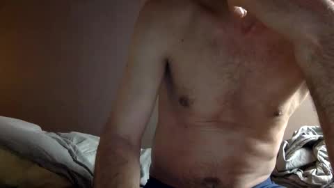 Snapshot of malefrench1 chatting on 6, 4, 2026 malefrench1 online show from 6, 4, 2026