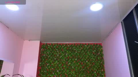 malen_fitnessmilf online show from 27, 3, 2026