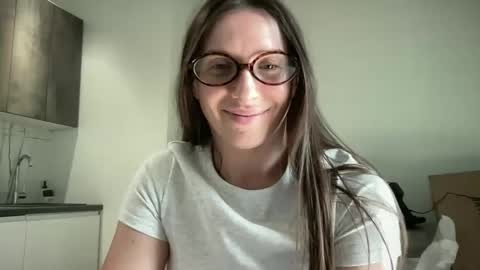 Snapshot of malina568708 chatting on 23, 4, 2026 malina568708 online show from 23, 4, 2026