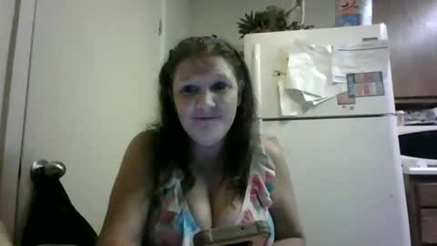 Snapshot of malinda702 chatting on 14, 9, 2025 malinda702 online show from 14, 9, 2025
