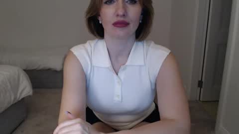 mallinia online show from 9, 3, 2025