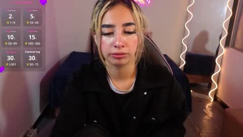 Malory  online show from 14, 10, 2025