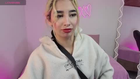 Malory  online show from 7, 1, 2026