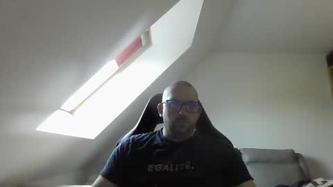 breton online show from 23, 7, 2026
