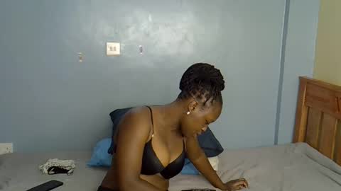 mama_pussie online show from 9, 11, 2025