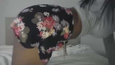 Snapshot of mamacita789 chatting on 14, 10, 2025 mamacita789 online show from 14, 10, 2025