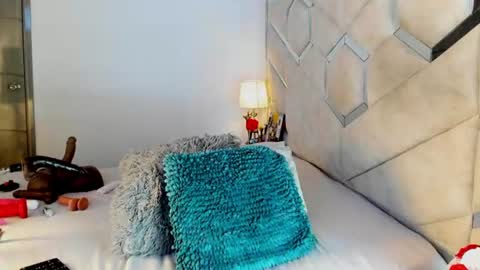 mami_soto online show from 18, 6, 2026