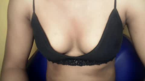 Snapshot of mammy31 chatting on 13, 6, 2026 mammy31 online show from 13, 6, 2026
