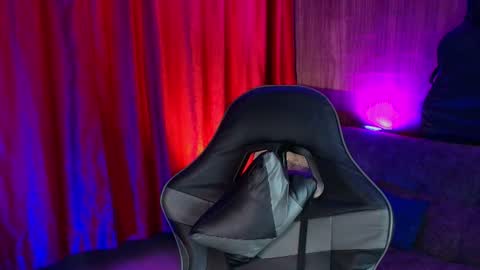 Snapshot of mamushka_ chatting on 27, 7, 2026 online show from 27, 7, 2026
