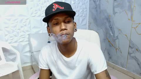 Snapshot of man_sant11 chatting on 3, 4, 2026 man_sant11 online show from 3, 4, 2026