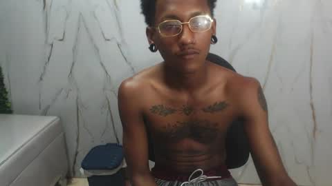 Snapshot of man_sant11 chatting on 7, 4, 2026 man_sant11 online show from 7, 4, 2026