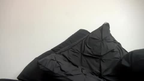 Snapshot of mandingoomann5 chatting on 28, 9, 2025 MandingooMann online show from 28, 9, 2025