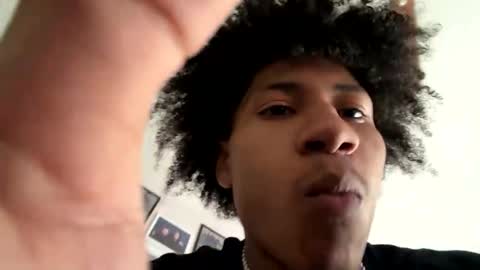 Snapshot of mandingoomann5 chatting on 9, 4, 2026 MandingooMann online show from 9, 4, 2026