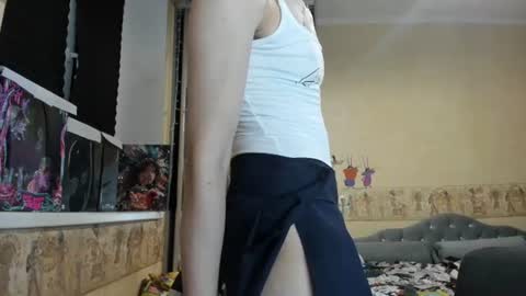 Snapshot of mandyshine chatting on 17, 6, 2026 Mandy online show from 17, 6, 2026