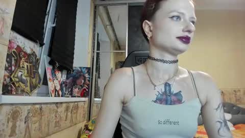 Snapshot of mandyshine chatting on 12, 7, 2026 Mandy online show from 12, 7, 2026