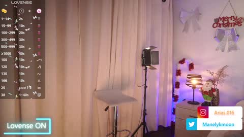   online show from 10, 12, 2024