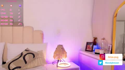   online show from 9, 11, 2025