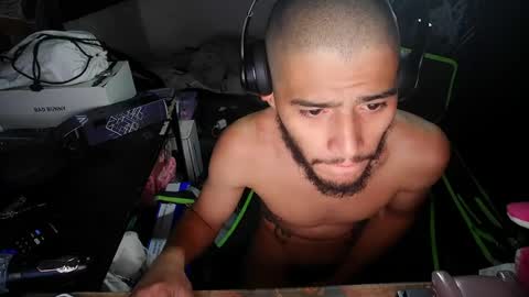 Snapshot of manmanoverthrf chatting on 17, 7, 2026 myballsforyou online show from 17, 7, 2026