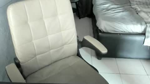 Snapshot of manofyour_lustxx chatting on 17, 2, 2026 MR. JAY online show from 17, 2, 2026