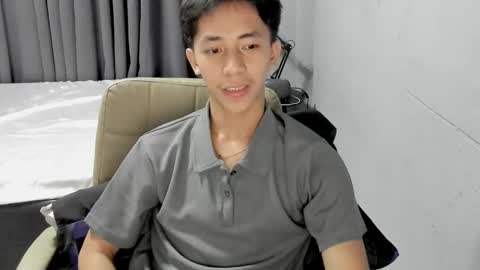 Snapshot of manofyour_lustxx chatting on 1, 3, 2026 MR. JAY online show from 1, 3, 2026