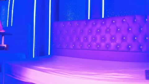 MARY  online show from 29, 4, 2026