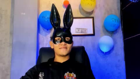 Manuel online show from 24, 11, 2025