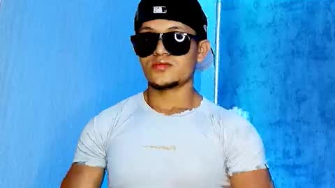 Manuel online show from 1, 2, 2026