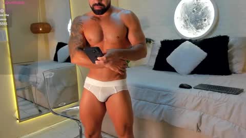 MAOFENIX online show from 4, 2, 2025