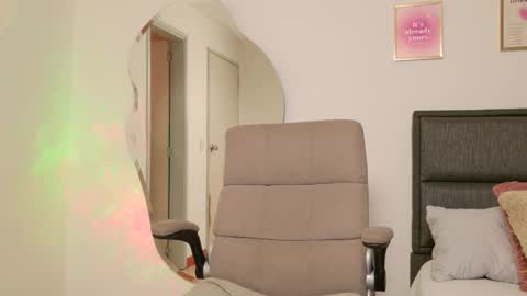     online show from 11, 3, 2025