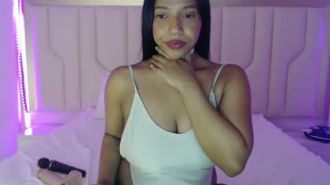 Snapshot of mara_sex chatting on 23, 4, 2026 pao online show from 23, 4, 2026
