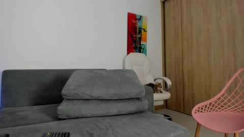 mara modelo independiente online show from 15, 12, 2024