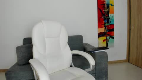 mara modelo independiente online show from 6, 1, 2025