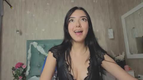 Marcela online show from 5, 12, 2025