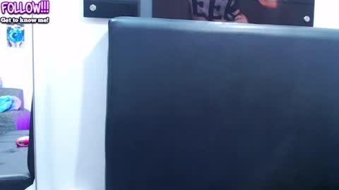 MARCELA  online show from 9, 9, 2025