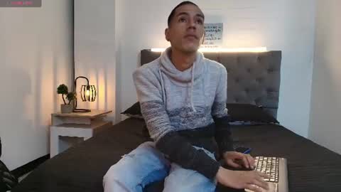 marco_cross online show from 17, 6, 2026