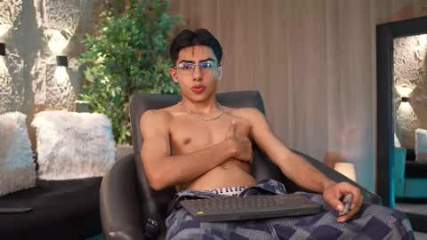 Marco and Ethan online show from 6, 11, 2025